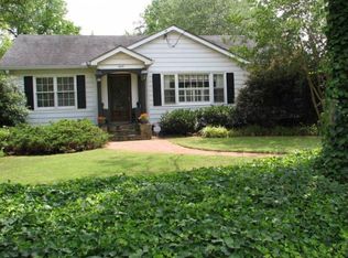 449 Cascade Dr, Marietta, GA 30064