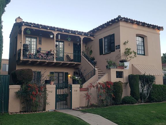 3rd image of 1112 S Doheny Dr #1114