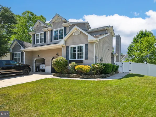 224 Foxboro Dr, Glassboro, NJ 08028