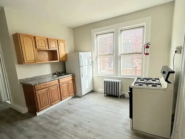 490 E 23rd St, Paterson, NJ