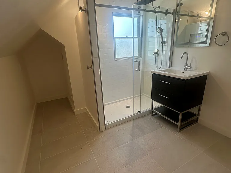 557 E Hudson St #2 — Photo 4