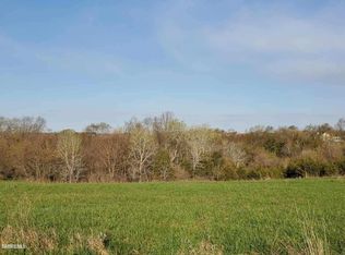 11 Shorewood Dr, Galena, IL 61036