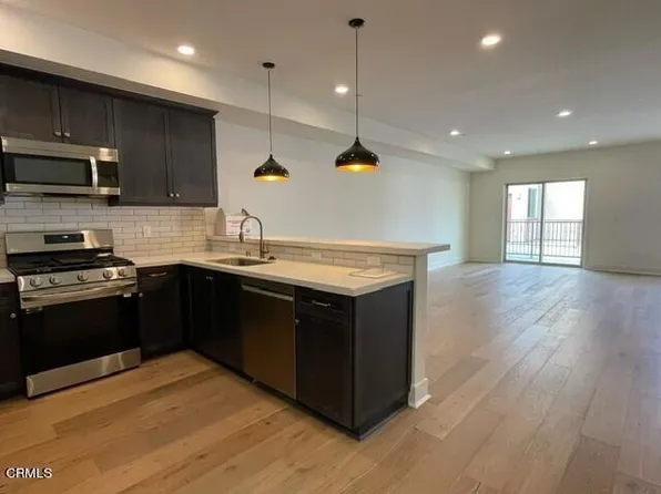 44 Coronado St #205, Ventura, CA 93001