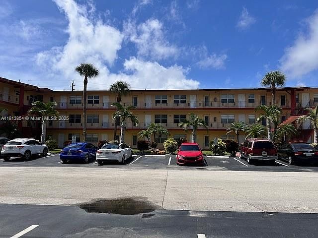 1st image of 5050 Bayview Dr APT 20