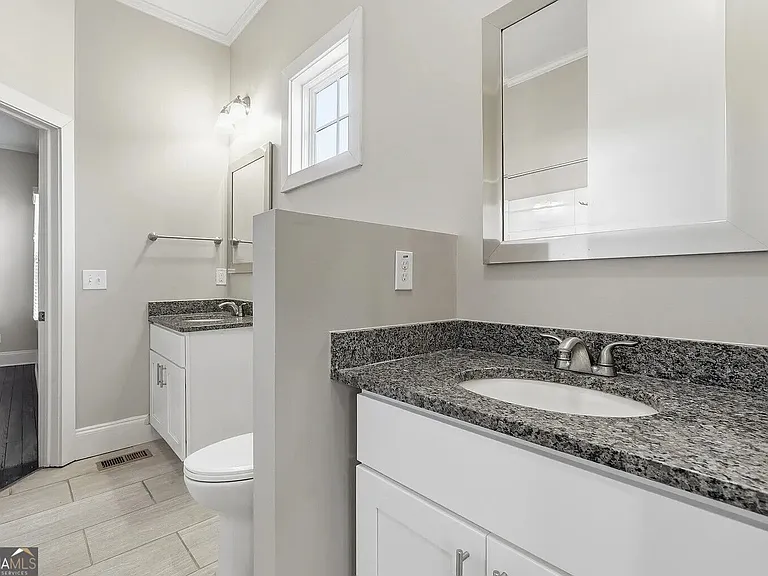 501 Rankin St NE — Photo 32