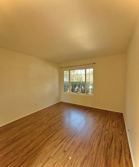 11947 Stewarton Dr — Photo 13