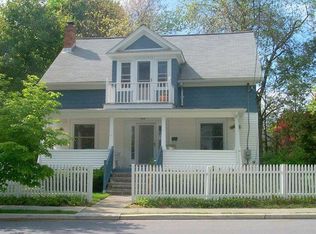 11 Beechwood Ter, Poughkeepsie, NY 12601