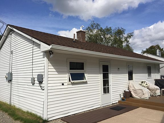 4th image of 1010 E 9th Ave