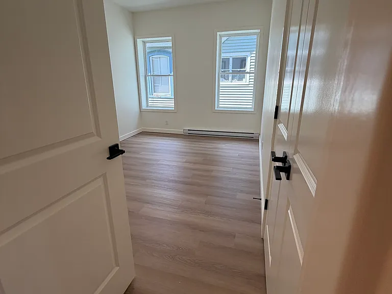 46 N Hamilton St #6 — Photo 15
