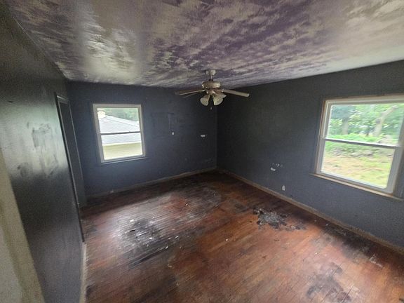 5th image of 5012 Arthur St