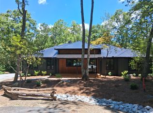 384 Lone Panther Rdg, Cashiers, NC 28717