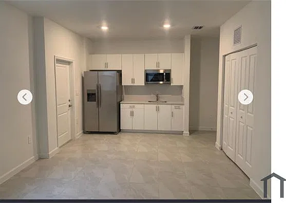 1 bed, 850 sqft, $2,200 — Photo 1
