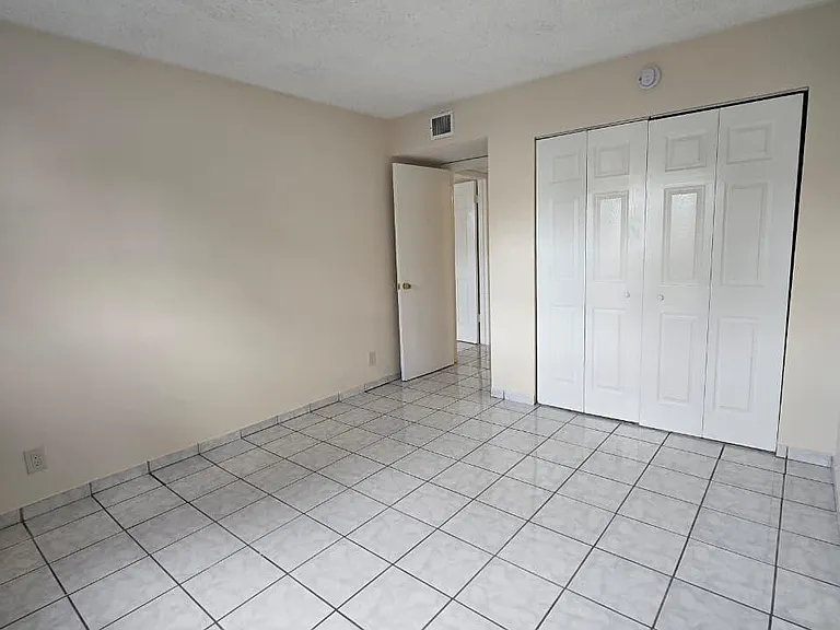 11604 NW 29th Ct #2-C — Photo 12