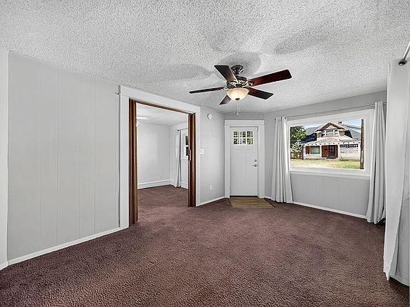 4th image of 840 E Evans Ave