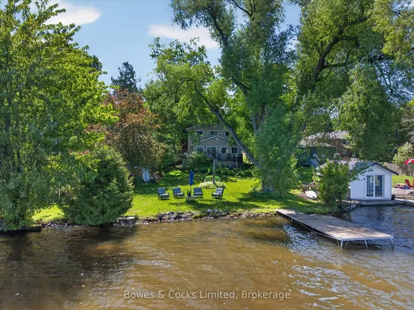 122 Maryland Dr, Selwyn, ON K9J 0C5