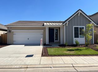 1277 S Cathedral Ct, Madera, CA