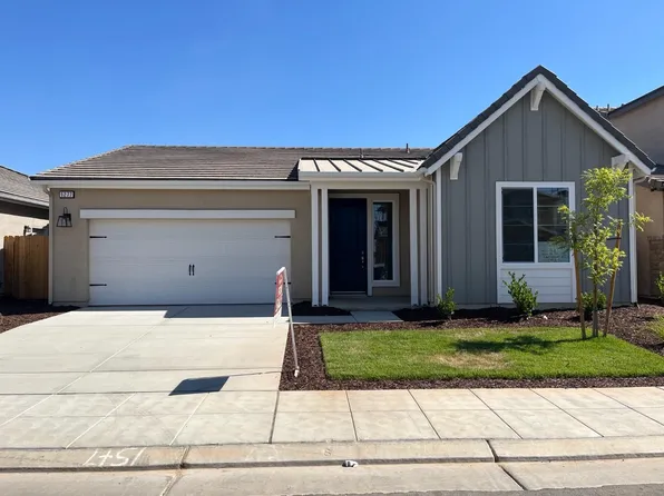 1277 S Cathedral Ct, Madera, CA 93636