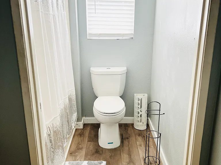 120 Gabriel Garcia Marquez St — Photo 7