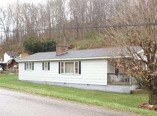 1234 Scratch Gravel Rd, Marion, VA 24354