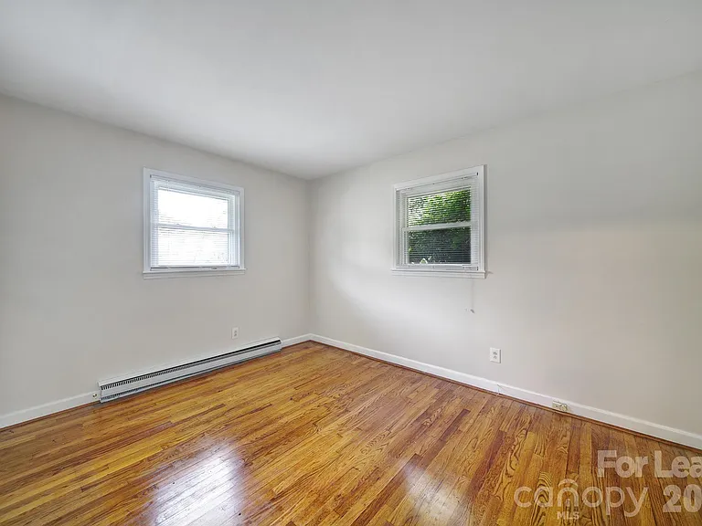 4301 Briarhill Dr — Photo 16