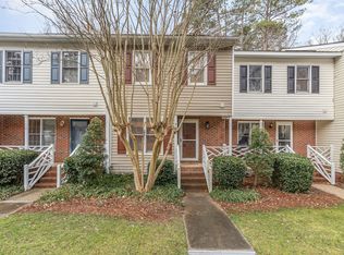 4626 Townesbury Ln, Raleigh, NC 27612