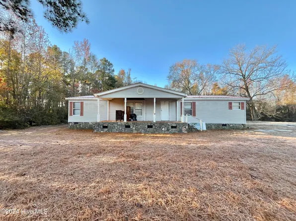 21020 Salley Mcnair Road, Laurinburg, NC 28352