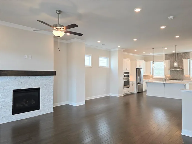 657 Summit Hill Way — Photo 18