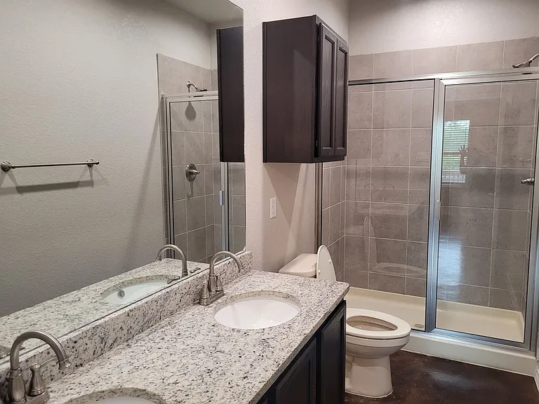 1498 Lucille St — Photo 7