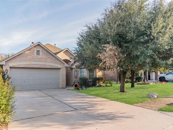 1916 Barnett Dr