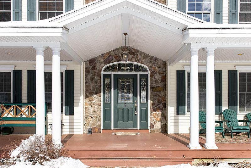2nd image of 57 Lyndon Road