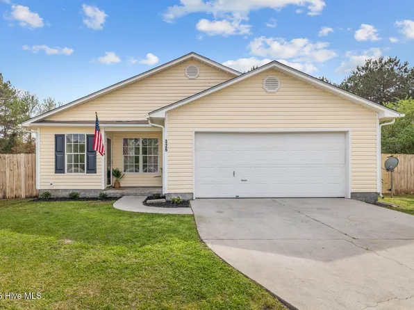 326 Commons Drive S, Jacksonville, NC 28546