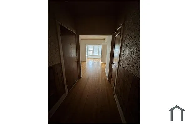 Building Photo - 2057 W Birchwood Ave #3