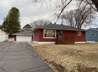 315 Kent Rd, Hoyt Lakes, MN 55750