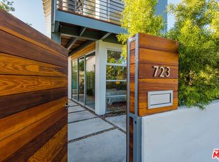 723 Ozone St, Santa Monica, CA 90405