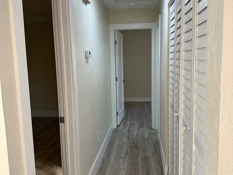 702 Green Rd — Photo 15