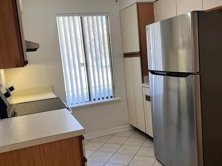 4112 Hanging Moss Ct — Photo 7