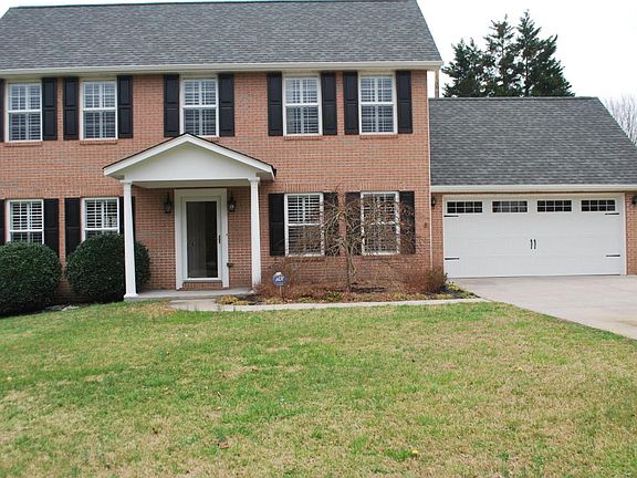 2nd image of 8308 High Lark Ln