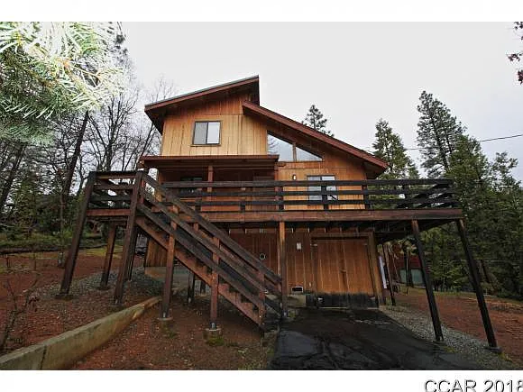 2415 Chamonix Dr photo 1
