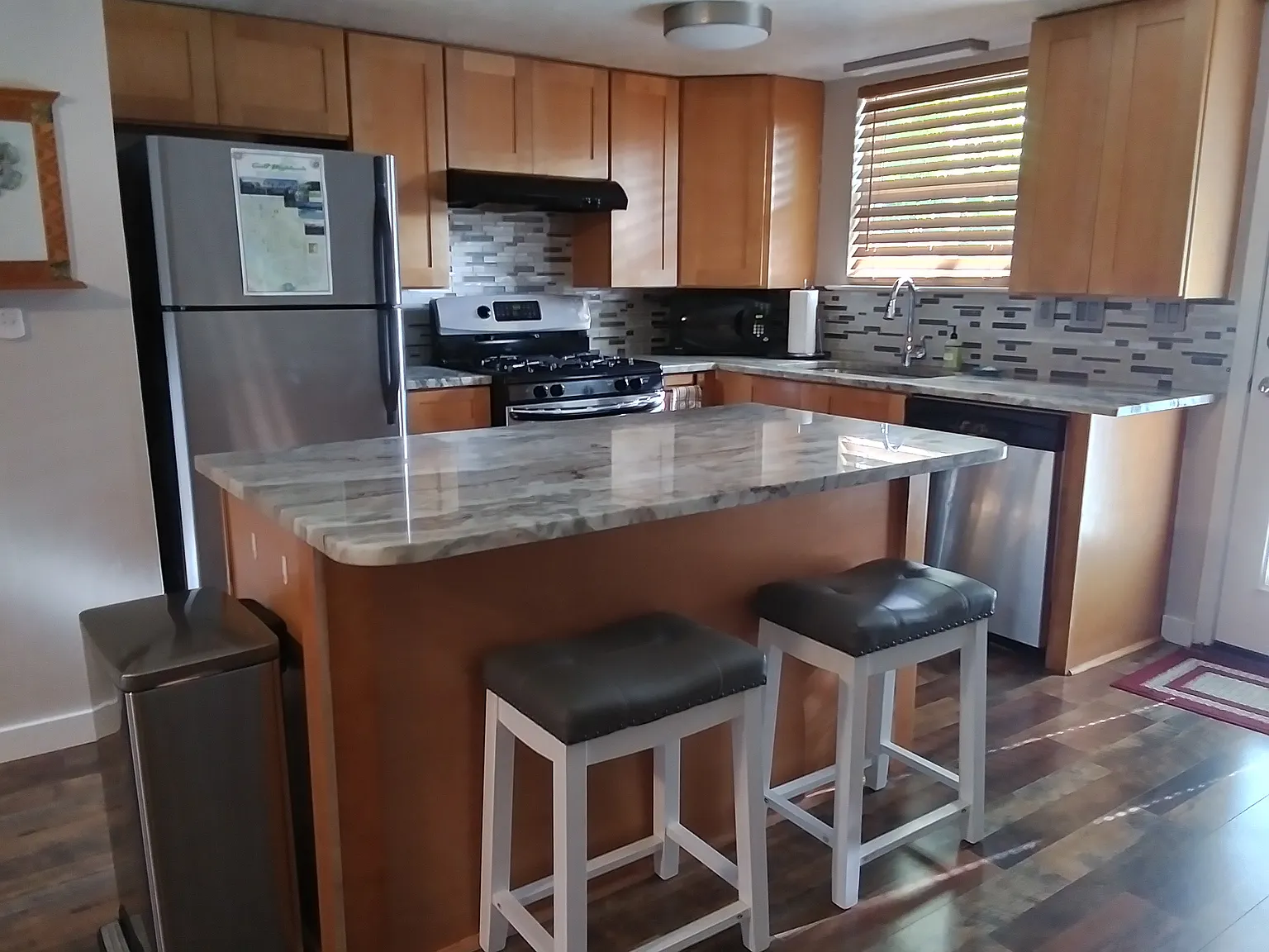 2 bed, 1.5 bath, 972 sqft, $2,200 — Photo 4