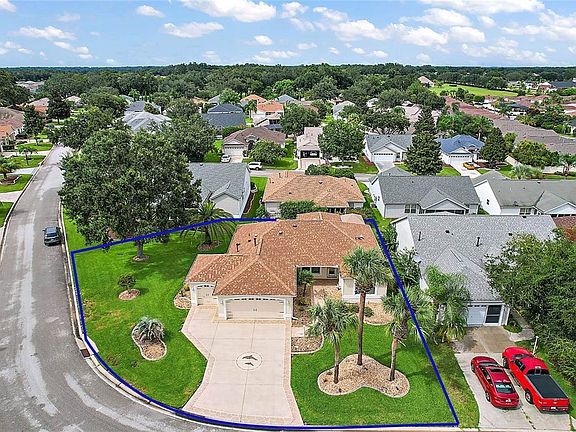 2nd image of 17094 SE 76th Creekside Cir
