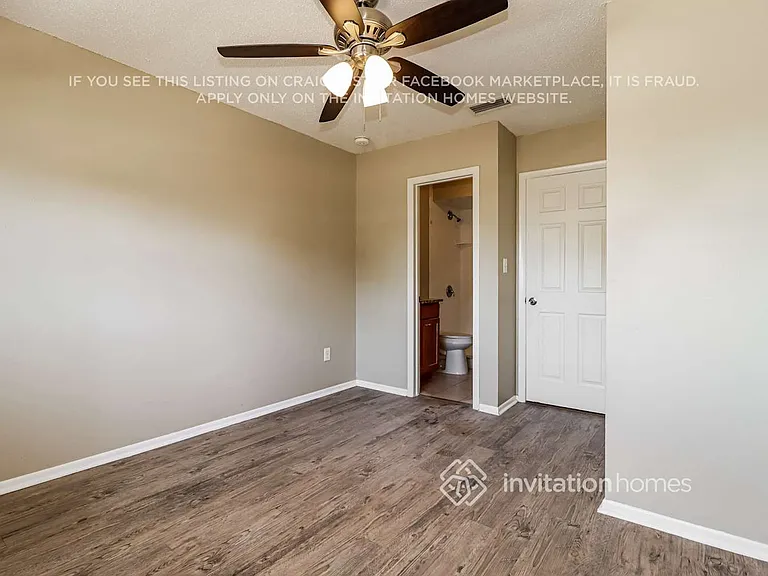 992 Union St — Photo 11