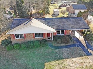 2418 Heavner Rd, Lincolnton, NC 28092