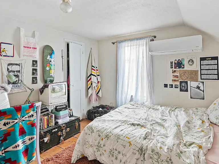 93 Stowe St #1 — Photo 7