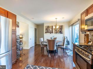 1 Twin Oaks Rd, Linthicum, MD 21090