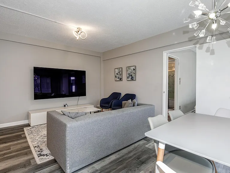 2141 I St NW #816 — Photo 4