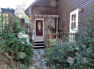 271 Middletown Rd, Colchester, CT 06415