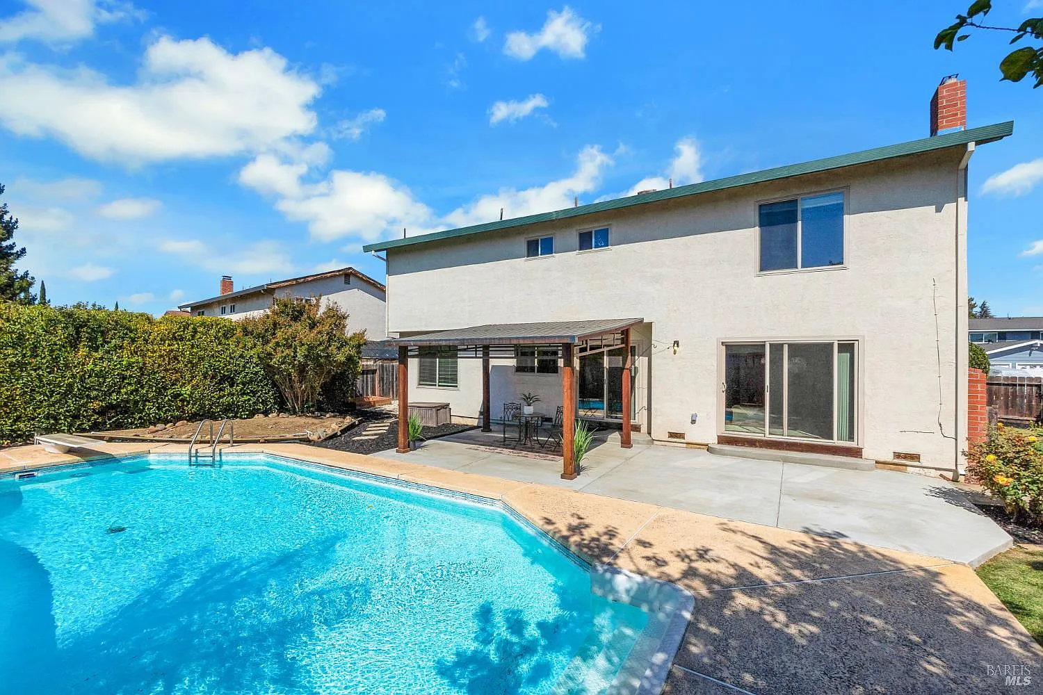 3451 Nantucket Dr photo 1