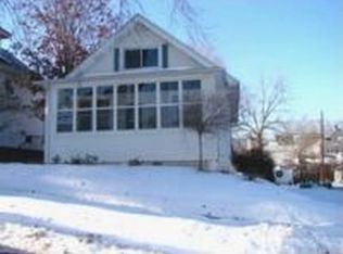 1631 Ashton Pl, Dubuque, IA 52001