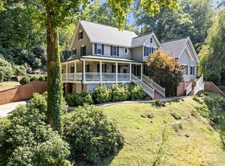 40 Panda Trl, Waynesville, NC 28785