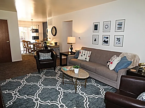 4609 Kekionga Dr, Fort Wayne, IN 46809